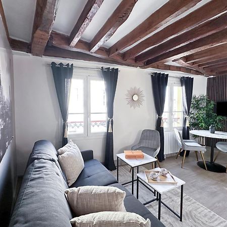 パリChic Flat In Pantheon & Luxembourg Gardenアパートメント エクステリア 写真